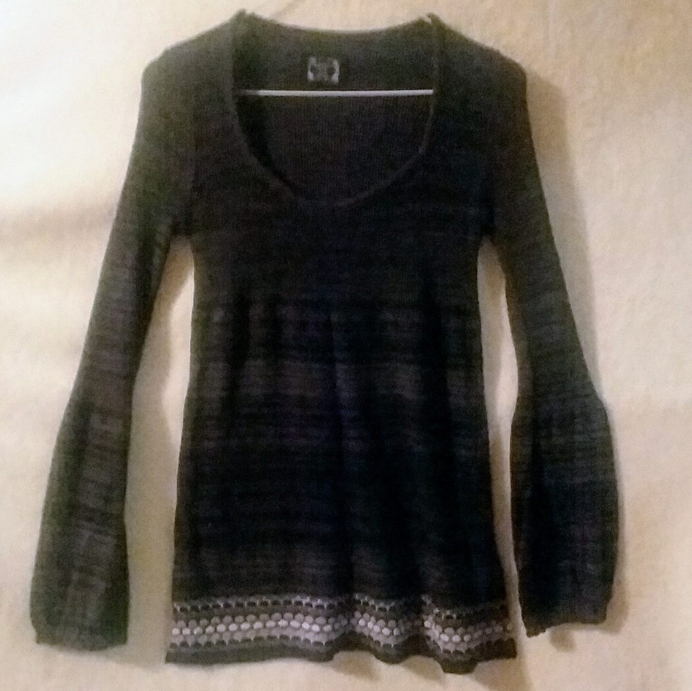 DECREE top - Picture 5 of 5
